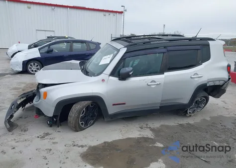 2016 Jeep Renegade Trailhawk из США, поврежденный, VIN ZACCJBCT4GPC56531